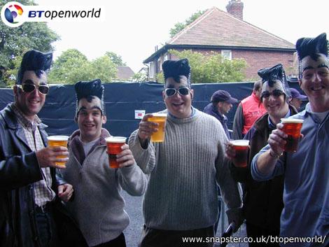 Spot the SNOB - Headingly 2001