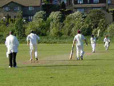 Mick Walker plays across the line